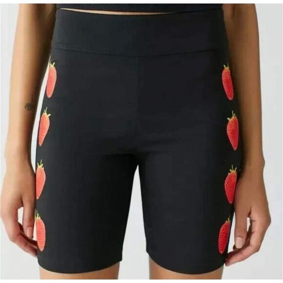 New Urban  Outfitters UO Leon Fruit Biker Shorts Size M - Picture 4 of 9